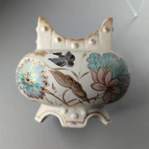 Royal Porcelain‎ Vase Ceramic Antique Hand Painted Floral Bird Gold Gilding Oval